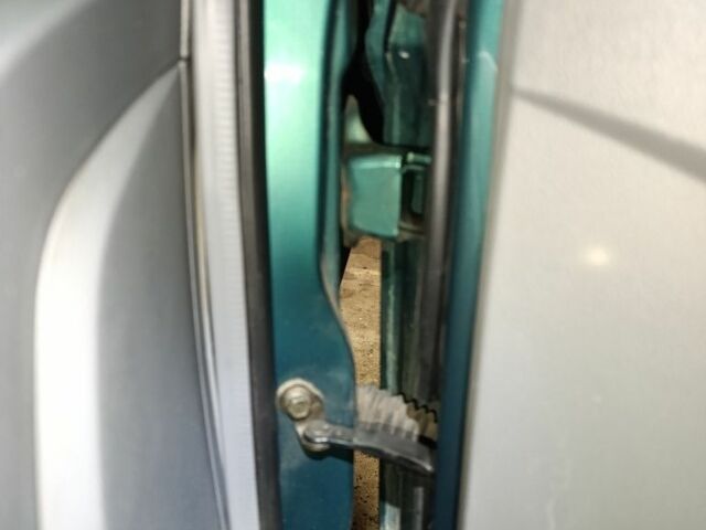 Зеленый Шевроле Авео, объемом двигателя 0 л и пробегом 240 тыс. км за 3000 $, фото 8 на Automoto.ua