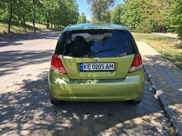 Зеленый Шевроле Авео, объемом двигателя 1.5 л и пробегом 230 тыс. км за 2500 $, фото 7 на Automoto.ua