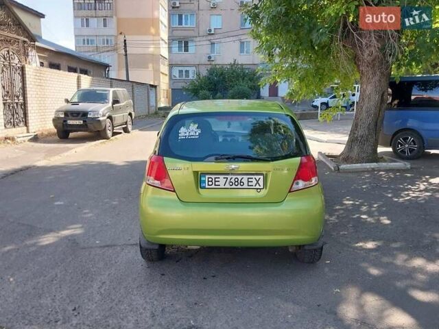 Зелений Шевроле Авео, об'ємом двигуна 1.5 л та пробігом 150 тис. км за 3500 $, фото 5 на Automoto.ua
