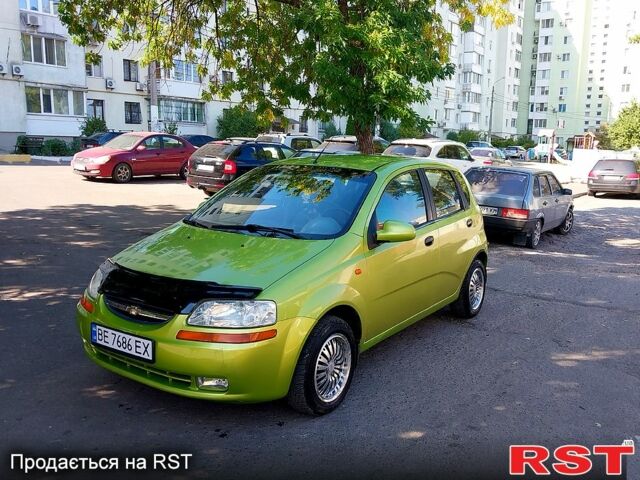 Зеленый Шевроле Авео, объемом двигателя 1.5 л и пробегом 149 тыс. км за 3600 $, фото 1 на Automoto.ua