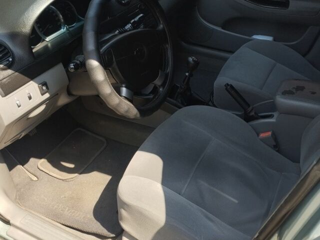 Зелений Шевроле Авео, об'ємом двигуна 1.6 л та пробігом 324 тис. км за 4000 $, фото 7 на Automoto.ua