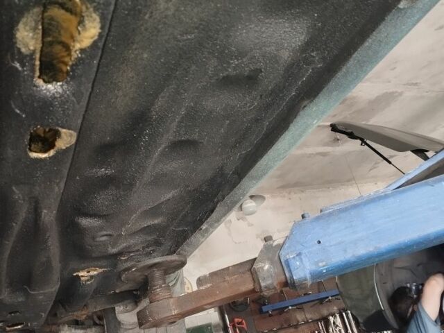 Зелений Шевроле Авео, об'ємом двигуна 1.6 л та пробігом 324 тис. км за 4000 $, фото 5 на Automoto.ua