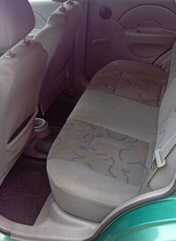 Зелений Шевроле Авео, об'ємом двигуна 1.5 л та пробігом 260 тис. км за 1450 $, фото 2 на Automoto.ua