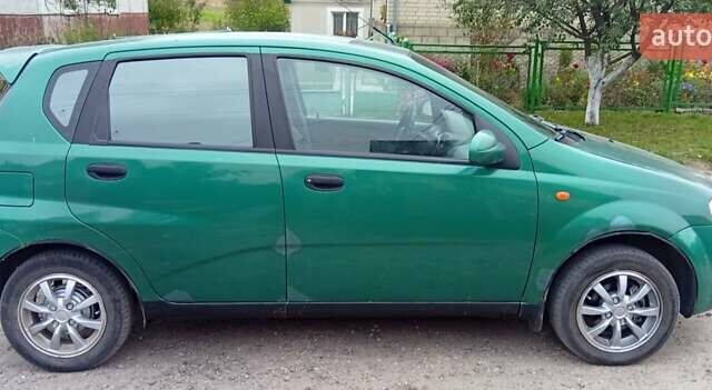 Зелений Шевроле Авео, об'ємом двигуна 1.5 л та пробігом 260 тис. км за 1450 $, фото 8 на Automoto.ua