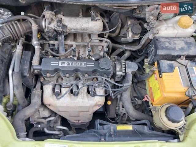 Зелений Шевроле Авео, об'ємом двигуна 1.5 л та пробігом 150 тис. км за 3500 $, фото 23 на Automoto.ua