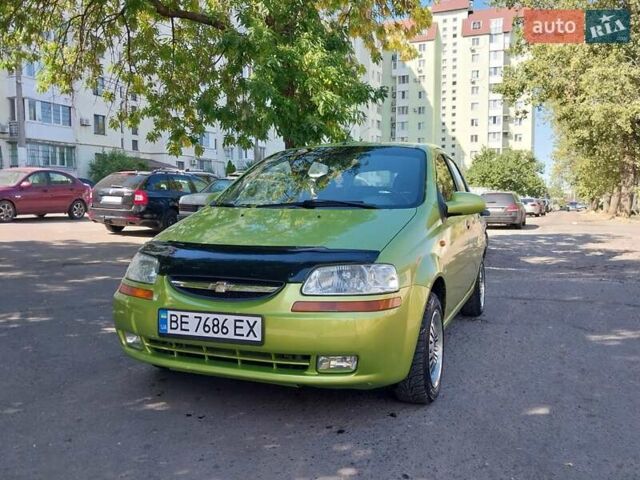 Зелений Шевроле Авео, об'ємом двигуна 1.5 л та пробігом 150 тис. км за 3500 $, фото 3 на Automoto.ua