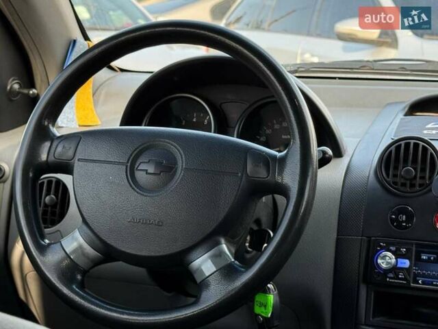 Зеленый Шевроле Авео, объемом двигателя 1.5 л и пробегом 143 тыс. км за 3300 $, фото 14 на Automoto.ua