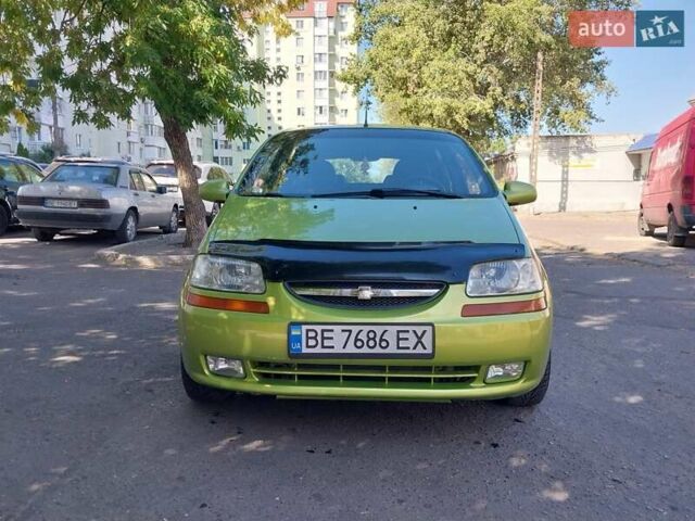 Зелений Шевроле Авео, об'ємом двигуна 1.5 л та пробігом 150 тис. км за 3500 $, фото 8 на Automoto.ua