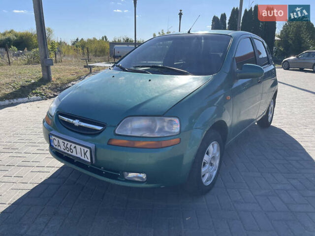 Зеленый Шевроле Авео, объемом двигателя 1.5 л и пробегом 270 тыс. км за 2000 $, фото 6 на Automoto.ua