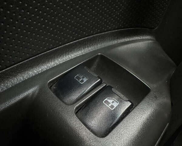 Зелений Шевроле Авео, об'ємом двигуна 1.5 л та пробігом 286 тис. км за 3600 $, фото 27 на Automoto.ua