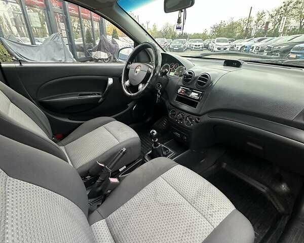 Зелений Шевроле Авео, об'ємом двигуна 1.5 л та пробігом 286 тис. км за 3600 $, фото 23 на Automoto.ua