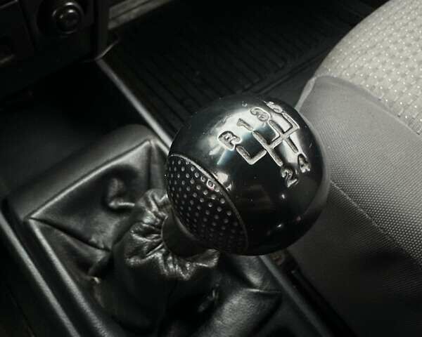 Зелений Шевроле Авео, об'ємом двигуна 2 л та пробігом 286 тис. км за 3600 $, фото 33 на Automoto.ua