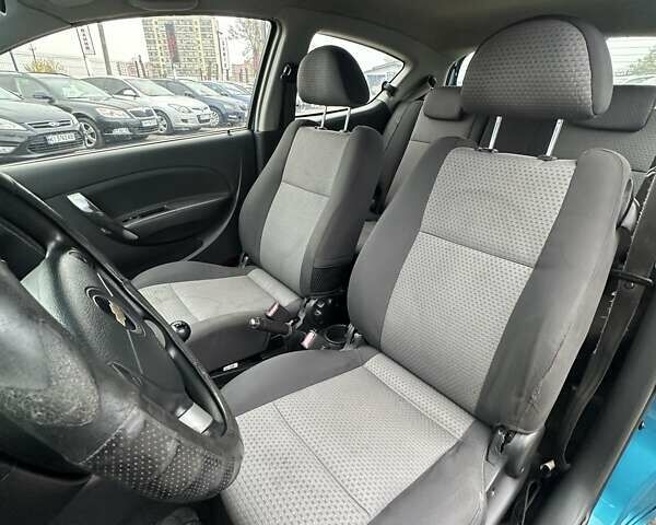 Зелений Шевроле Авео, об'ємом двигуна 2 л та пробігом 286 тис. км за 3600 $, фото 14 на Automoto.ua
