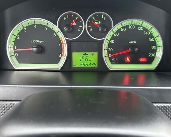 Зелений Шевроле Авео, об'ємом двигуна 1.5 л та пробігом 286 тис. км за 3600 $, фото 31 на Automoto.ua