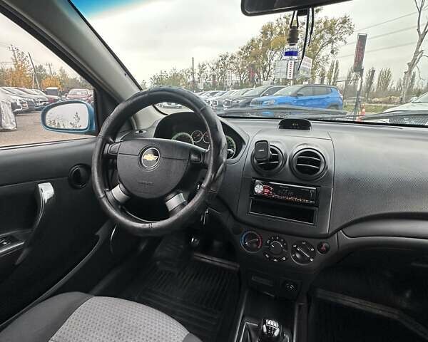 Зелений Шевроле Авео, об'ємом двигуна 2 л та пробігом 286 тис. км за 3600 $, фото 21 на Automoto.ua