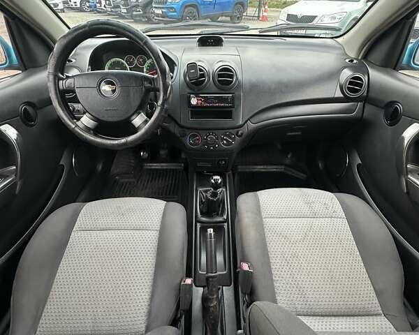 Зелений Шевроле Авео, об'ємом двигуна 1.5 л та пробігом 286 тис. км за 3600 $, фото 14 на Automoto.ua