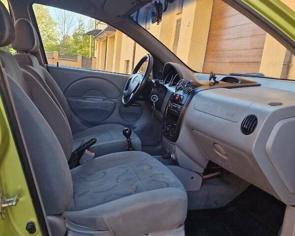 Зеленый Шевроле Авео, объемом двигателя 1.5 л и пробегом 223 тыс. км за 1850 $, фото 13 на Automoto.ua