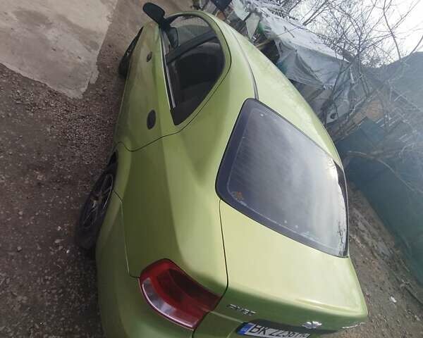 Зеленый Шевроле Авео, объемом двигателя 1.5 л и пробегом 290 тыс. км за 2450 $, фото 3 на Automoto.ua