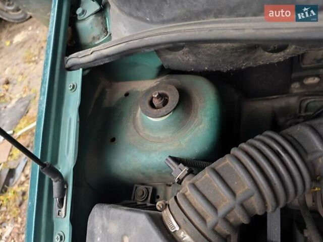 Зелений Шевроле Авео, об'ємом двигуна 1.5 л та пробігом 211 тис. км за 2500 $, фото 8 на Automoto.ua