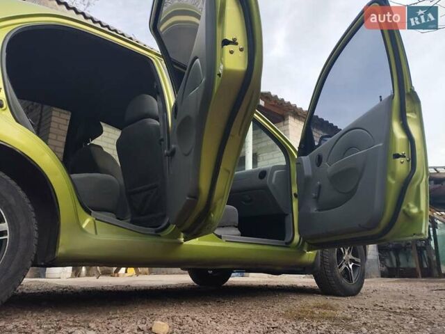 Зеленый Шевроле Авео, объемом двигателя 1.5 л и пробегом 290 тыс. км за 2450 $, фото 18 на Automoto.ua