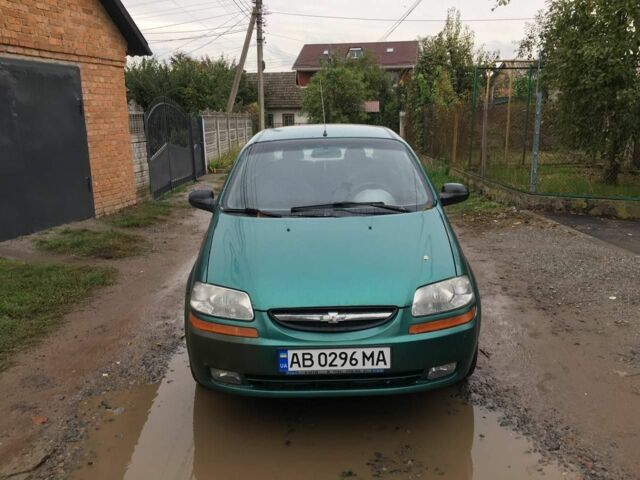 Зеленый Шевроле Авео, объемом двигателя 1.5 л и пробегом 260 тыс. км за 2150 $, фото 5 на Automoto.ua