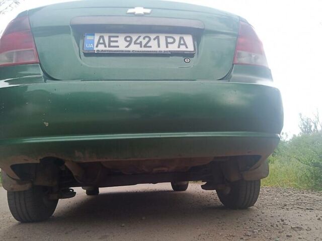 Зеленый Шевроле Авео, объемом двигателя 1.5 л и пробегом 305 тыс. км за 2000 $, фото 22 на Automoto.ua