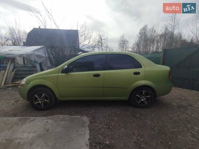 Зеленый Шевроле Авео, объемом двигателя 1.5 л и пробегом 290 тыс. км за 2450 $, фото 6 на Automoto.ua
