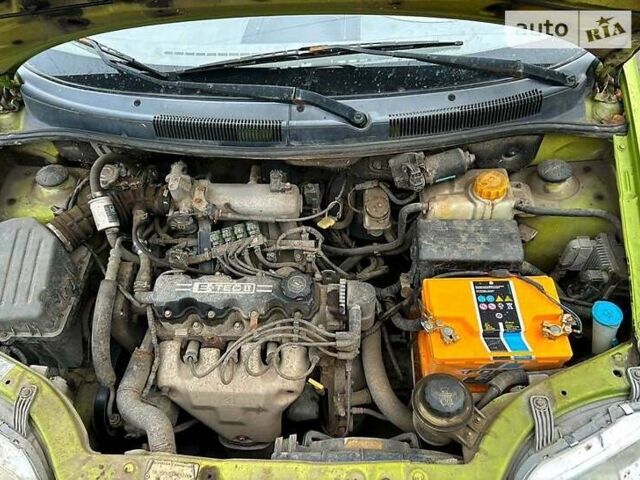 Зеленый Шевроле Авео, объемом двигателя 1.5 л и пробегом 232 тыс. км за 2600 $, фото 5 на Automoto.ua