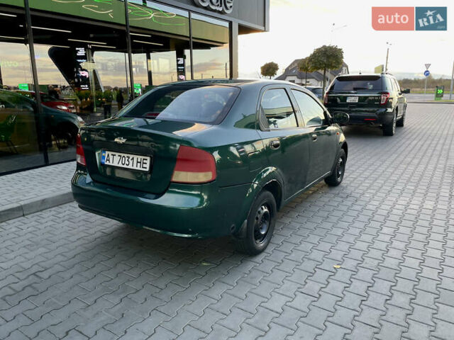 Зеленый Шевроле Авео, объемом двигателя 1.5 л и пробегом 254 тыс. км за 1990 $, фото 2 на Automoto.ua