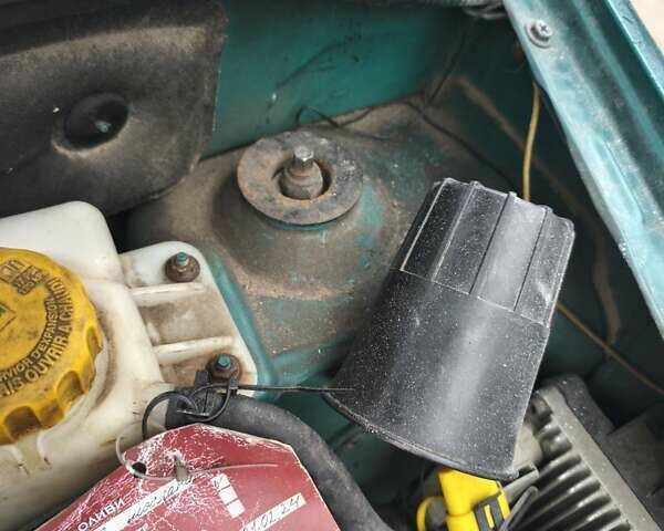 Зелений Шевроле Авео, об'ємом двигуна 1.5 л та пробігом 211 тис. км за 2500 $, фото 9 на Automoto.ua