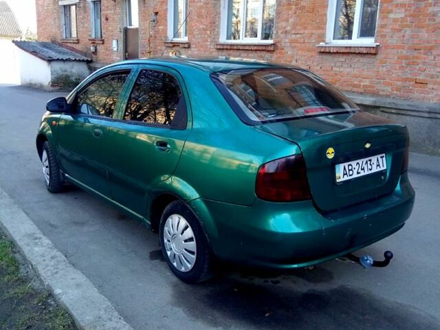 Зеленый Шевроле Авео, объемом двигателя 1.5 л и пробегом 200 тыс. км за 1700 $, фото 3 на Automoto.ua