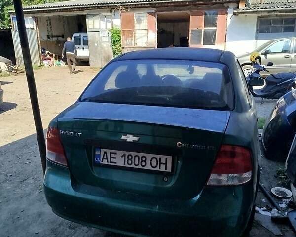 Зеленый Шевроле Авео, объемом двигателя 1.5 л и пробегом 214 тыс. км за 1900 $, фото 4 на Automoto.ua