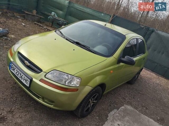 Зеленый Шевроле Авео, объемом двигателя 1.5 л и пробегом 290 тыс. км за 2450 $, фото 16 на Automoto.ua