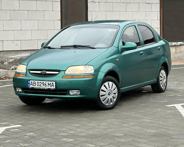 Зелений Шевроле Авео, об'ємом двигуна 1.5 л та пробігом 300 тис. км за 2350 $, фото 2 на Automoto.ua