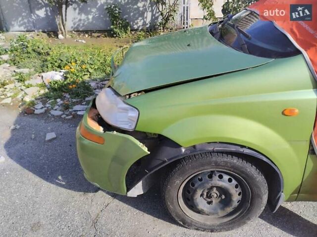 Зеленый Шевроле Авео, объемом двигателя 1.5 л и пробегом 100 тыс. км за 1300 $, фото 7 на Automoto.ua
