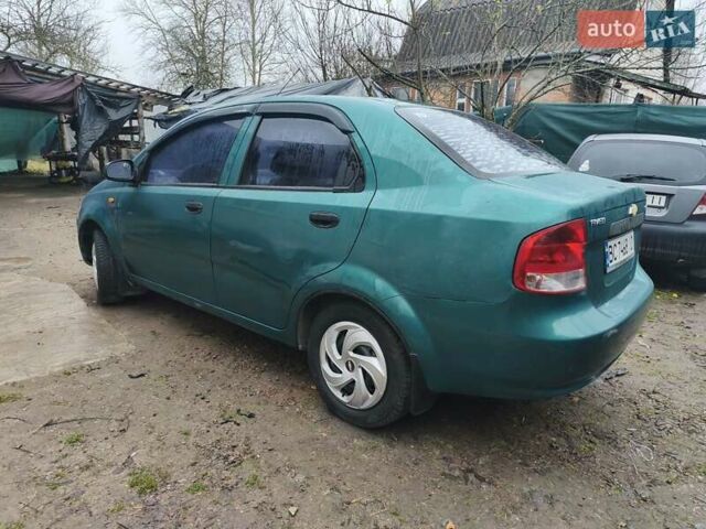Зелений Шевроле Авео, об'ємом двигуна 1.5 л та пробігом 211 тис. км за 2500 $, фото 3 на Automoto.ua