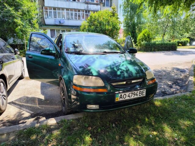 Зелений Шевроле Авео, об'ємом двигуна 1.5 л та пробігом 350 тис. км за 1800 $, фото 4 на Automoto.ua