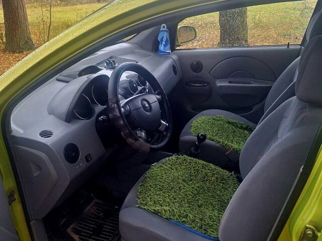 Зелений Шевроле Авео, об'ємом двигуна 1.5 л та пробігом 248 тис. км за 3300 $, фото 8 на Automoto.ua