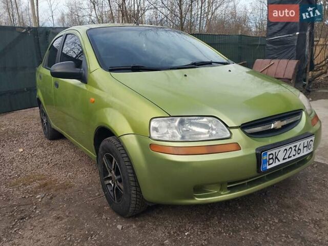 Зеленый Шевроле Авео, объемом двигателя 1.5 л и пробегом 290 тыс. км за 2450 $, фото 9 на Automoto.ua