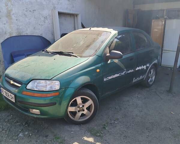 Зеленый Шевроле Авео, объемом двигателя 1.5 л и пробегом 214 тыс. км за 1900 $, фото 2 на Automoto.ua