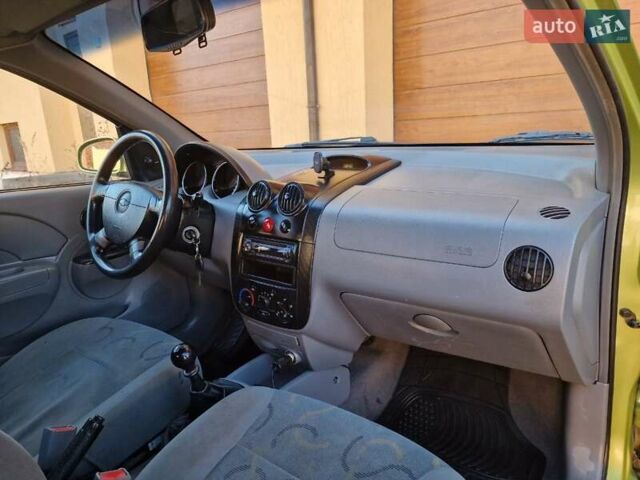 Зеленый Шевроле Авео, объемом двигателя 1.5 л и пробегом 223 тыс. км за 1850 $, фото 14 на Automoto.ua