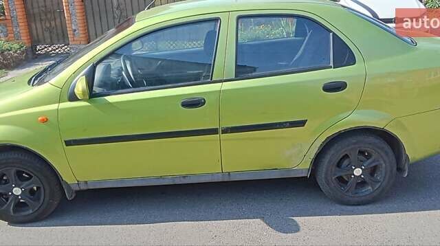 Зеленый Шевроле Авео, объемом двигателя 1.5 л и пробегом 237 тыс. км за 1800 $, фото 7 на Automoto.ua