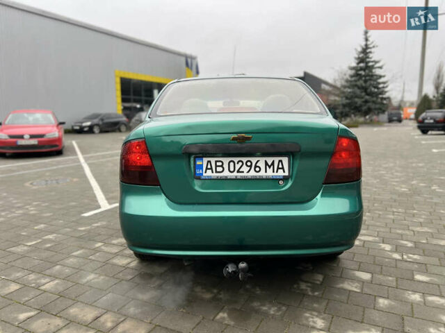 Зелений Шевроле Авео, об'ємом двигуна 1.5 л та пробігом 300 тис. км за 2350 $, фото 18 на Automoto.ua
