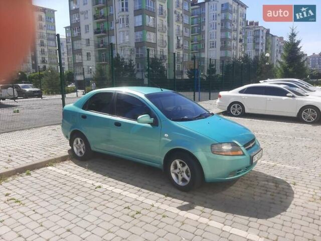 Зеленый Шевроле Авео, объемом двигателя 1.5 л и пробегом 260 тыс. км за 3400 $, фото 7 на Automoto.ua