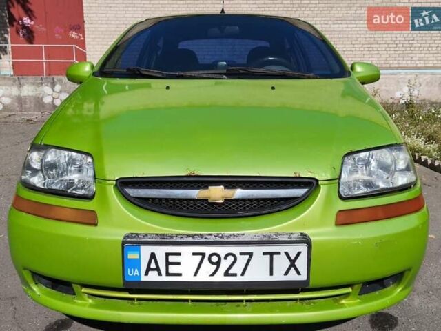 Зеленый Шевроле Авео, объемом двигателя 1.5 л и пробегом 344 тыс. км за 2400 $, фото 3 на Automoto.ua