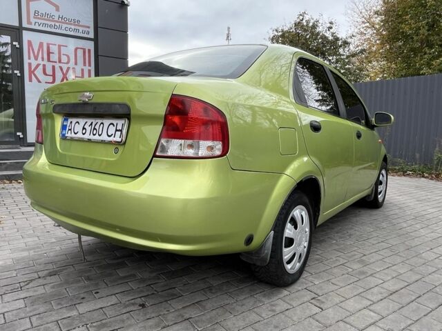 Зелений Шевроле Авео, об'ємом двигуна 0 л та пробігом 400 тис. км за 2400 $, фото 2 на Automoto.ua
