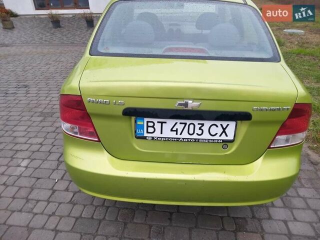 Зелений Шевроле Авео, об'ємом двигуна 1.5 л та пробігом 124 тис. км за 2500 $, фото 1 на Automoto.ua