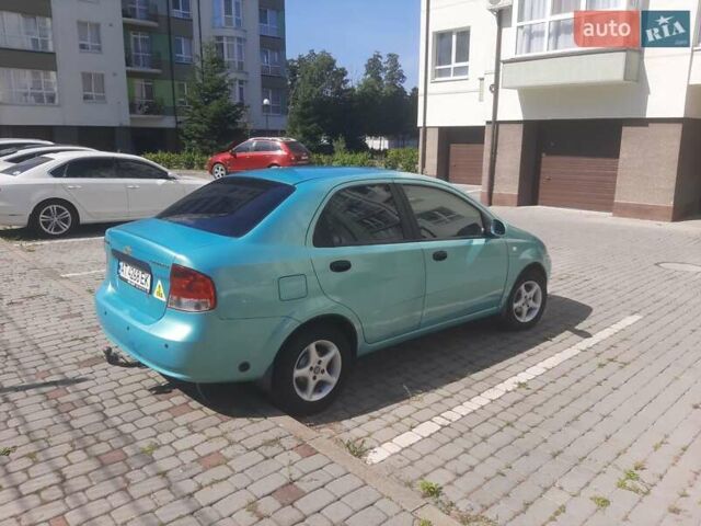 Зеленый Шевроле Авео, объемом двигателя 1.5 л и пробегом 260 тыс. км за 3400 $, фото 1 на Automoto.ua