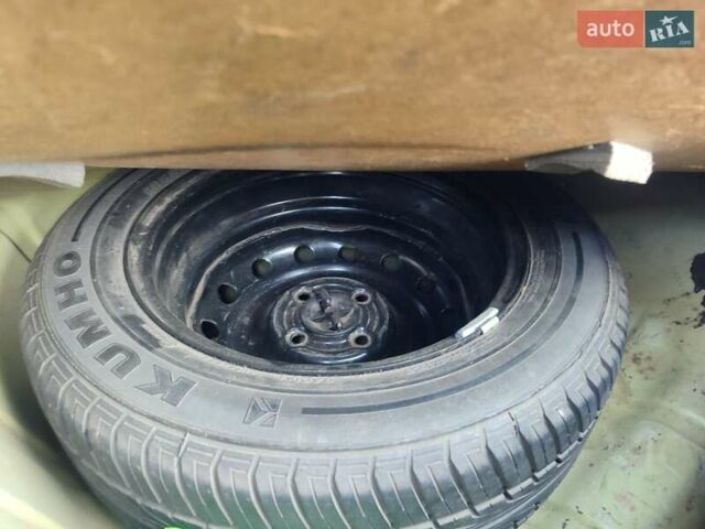 Зелений Шевроле Авео, об'ємом двигуна 1.5 л та пробігом 185 тис. км за 3699 $, фото 13 на Automoto.ua