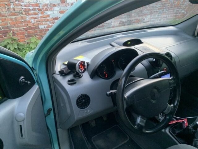 Зеленый Шевроле Авео, объемом двигателя 1.5 л и пробегом 180 тыс. км за 2699 $, фото 3 на Automoto.ua